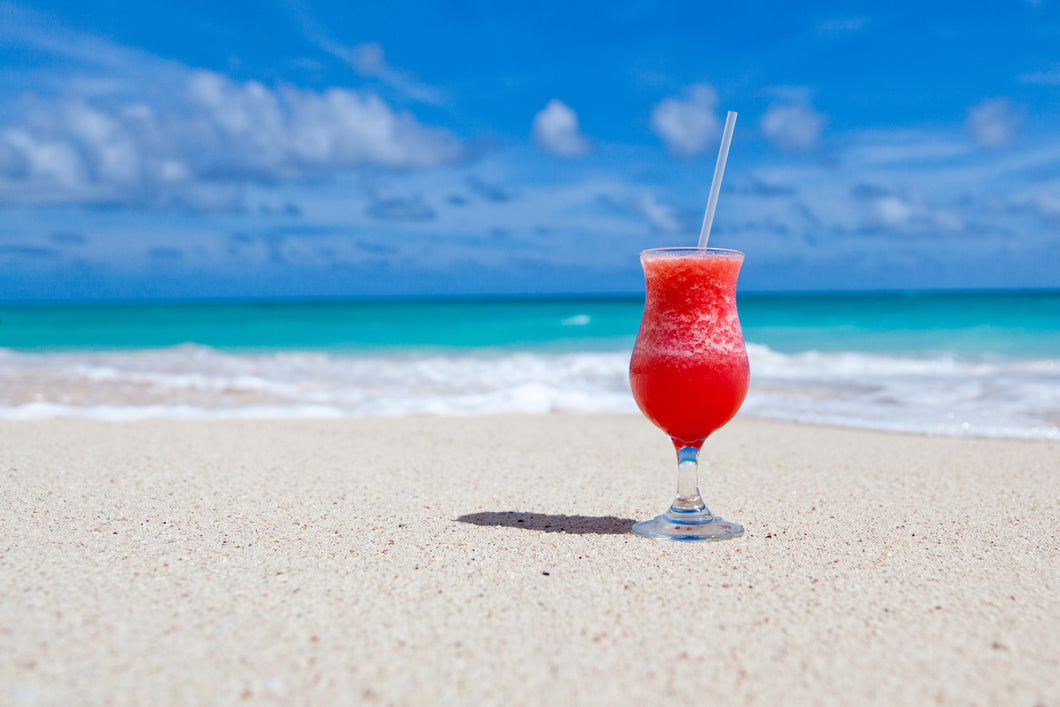 Drinks  & the beach  (Queen's addiction
